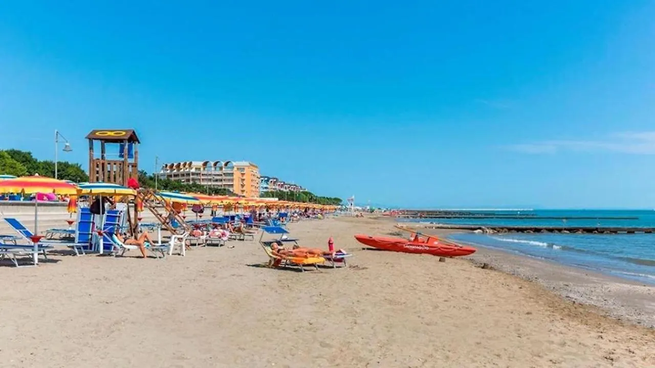 Renovated Apartment With Sea View Terrace Porto Santa Margherita di Caorle Ιταλία