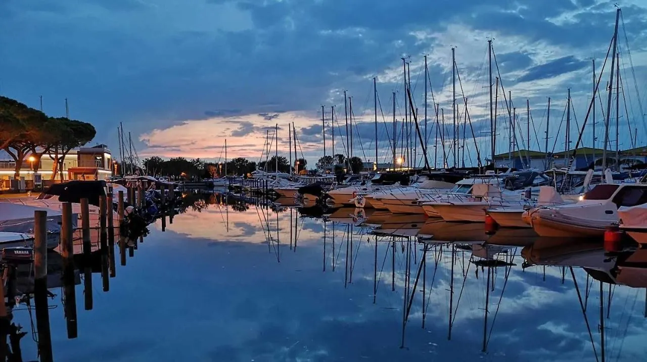 Renovated Apartment With Sea View Terrace Porto Santa Margherita di Caorle