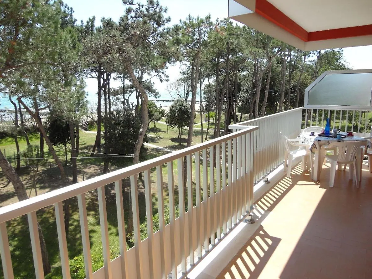 Renovated Apartment With Sea View Terrace Porto Santa Margherita di Caorle